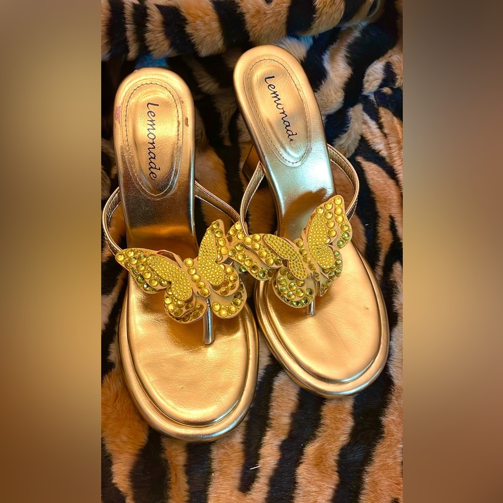 🌟🦋Lemonade Butterfly Flip Flop Heels Y2K🦋🌟 - Picture 2 of 3